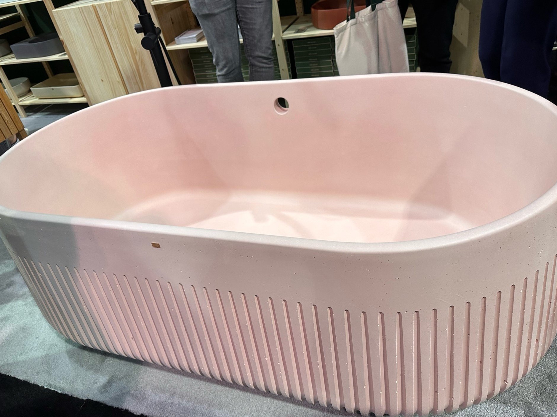 pink tub